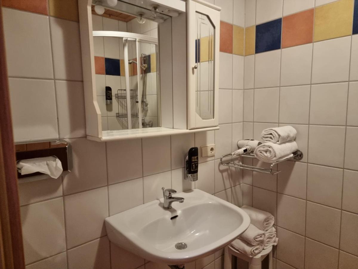 Karnischer Hof Sankt Stefan an der Gail Buitenkant foto