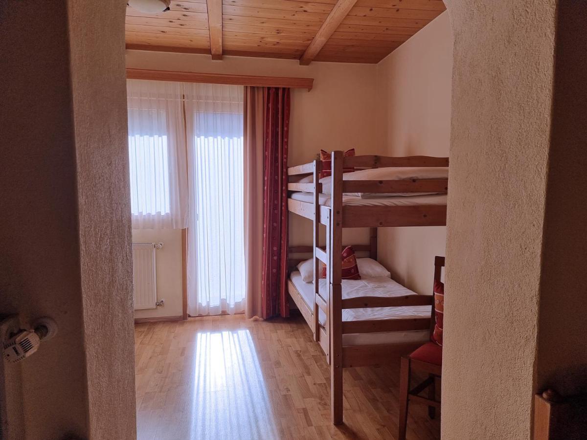 Karnischer Hof Sankt Stefan an der Gail Buitenkant foto